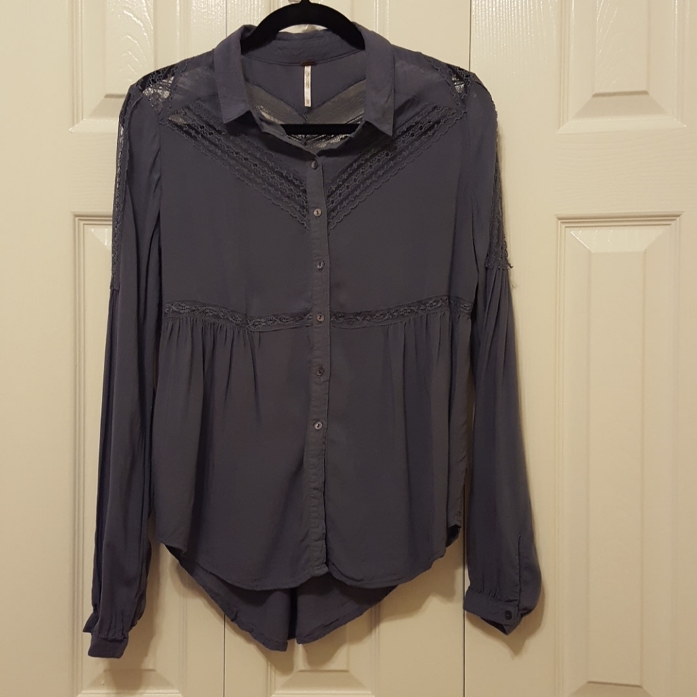 Free People "Wild Wind" long sleeve top    XS